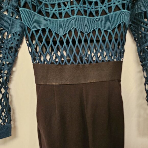 Taylor Swift choice Self-Portrait black/green openwork crochet mesh jumpsuit 2 - Picture 6 of 16